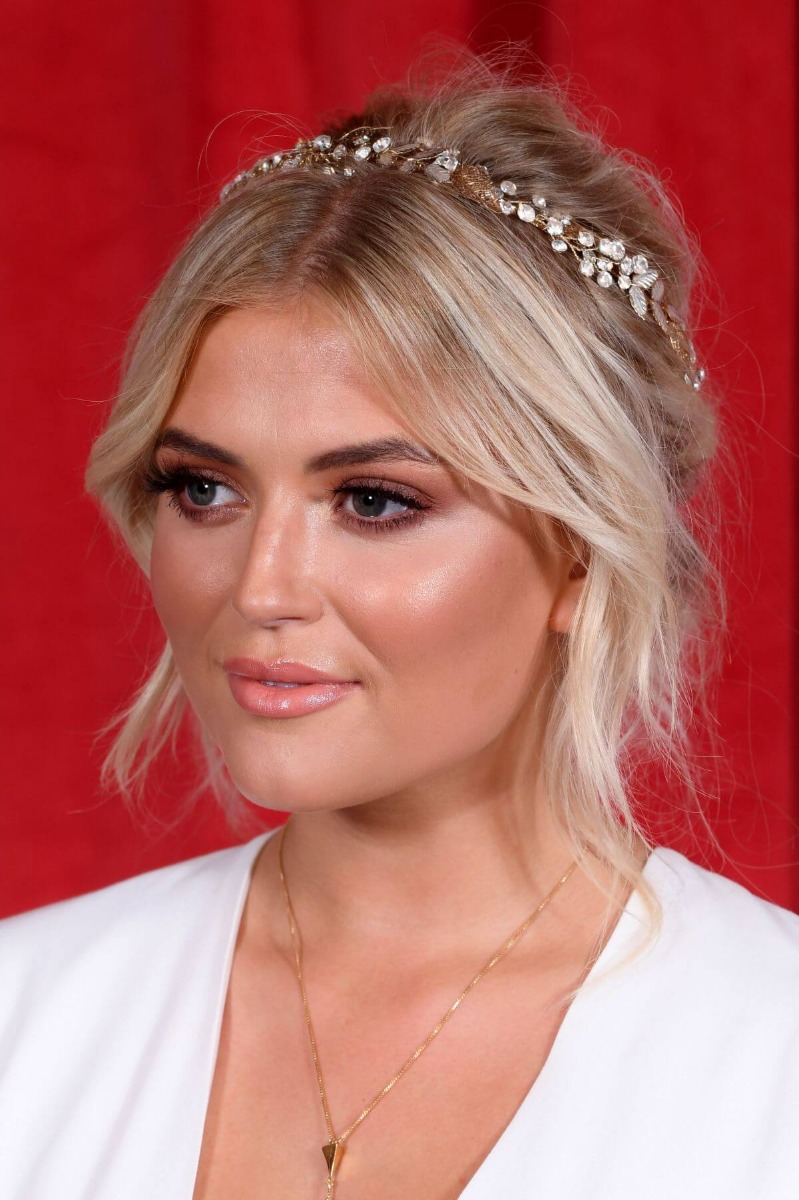 lucy-fallon-british-soap-awards-2019